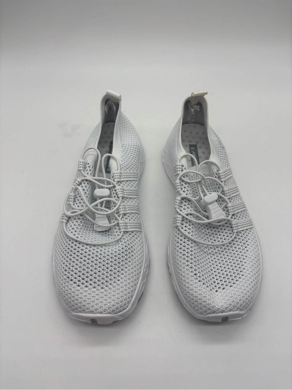 SEEKWAY AD051 Water Shoes White Mesh Lace-Up Slip-On, Size 36, 5.5